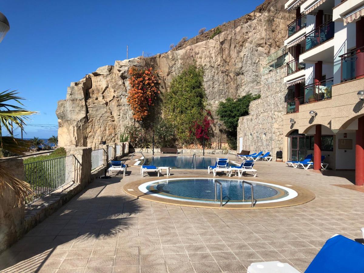 Four Seasons - Playa Del Cura * Playa Del Cura (Gran Canaria)
